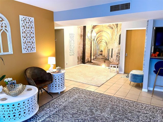 8521 Hearth Drive 3, Houston, TX 77054