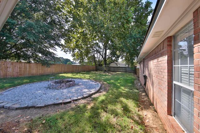 22 KINGSTON AVE, Atoka, TN 38004