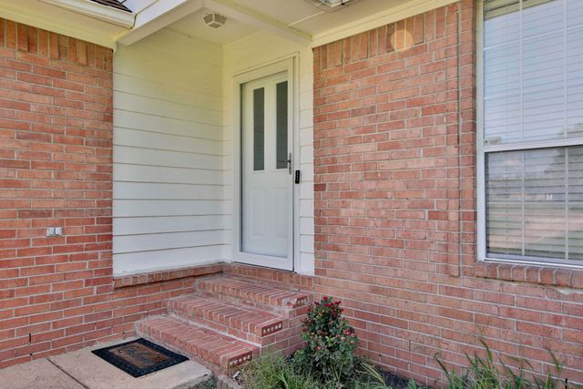 22 KINGSTON AVE, Atoka, TN 38004
