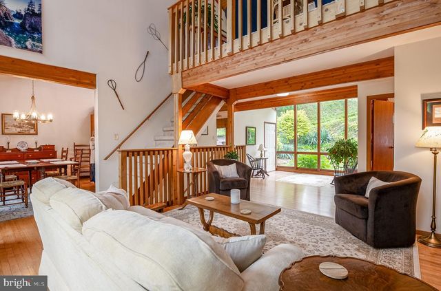40 GOLFVIEW LN, Reading, PA 19606