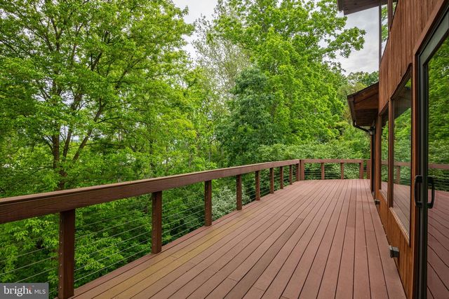 40 GOLFVIEW LN, Reading, PA 19606