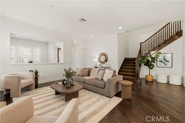 4106 Harbour Island Lane, Oxnard, CA 93035