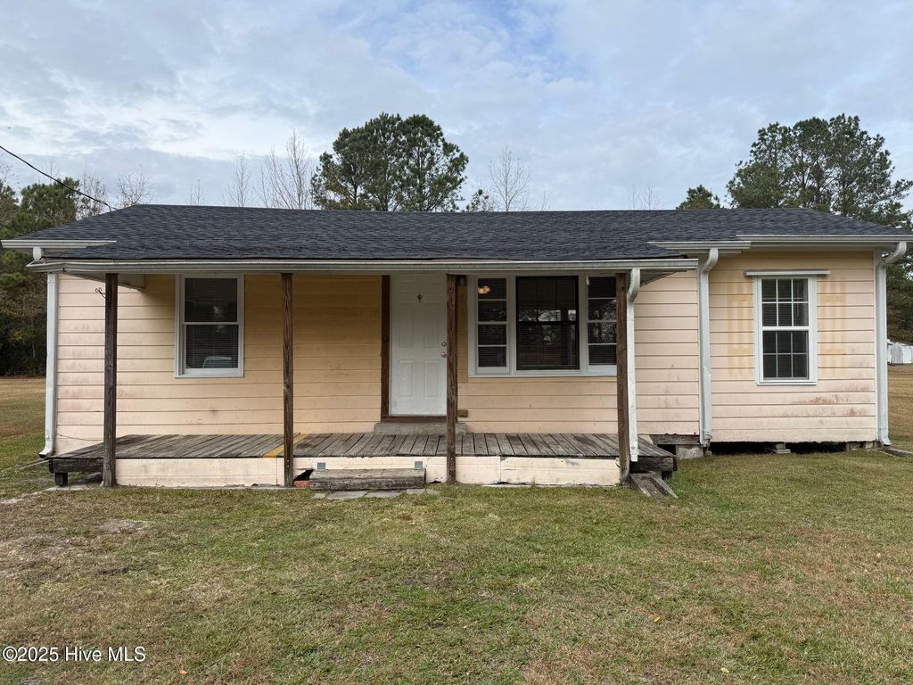 2161 Hines Farm Road, Jacksonville, NC 28540
