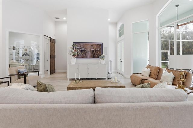14737 Morgan Close, Wellington, FL 33414