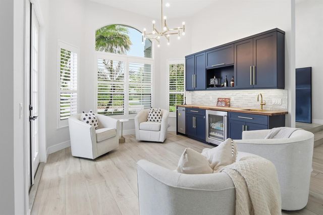 14737 Morgan Close, Wellington, FL 33414