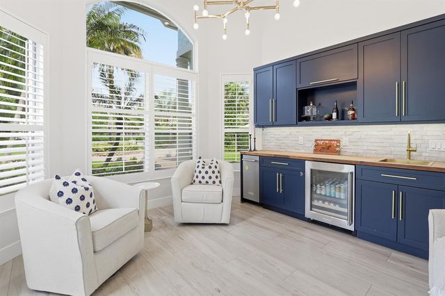 14737 Morgan Close, Wellington, FL 33414