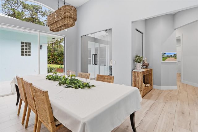 14737 Morgan Close, Wellington, FL 33414