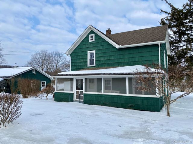 42 Amity Road, Warwick, NY 10990