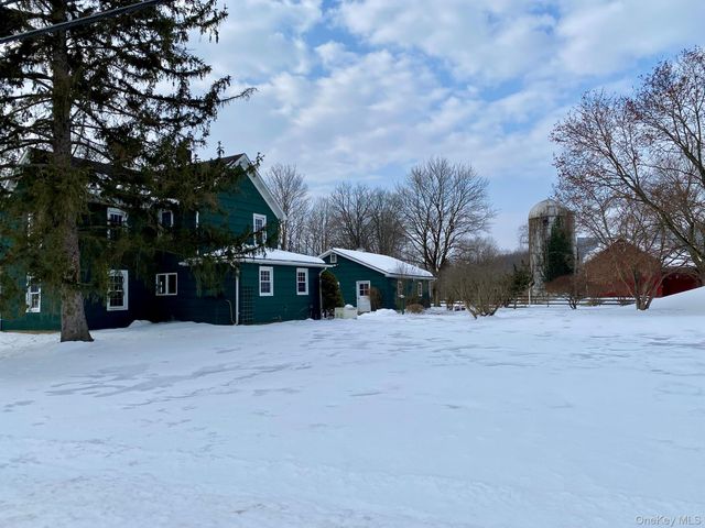 42 Amity Road, Warwick, NY 10990