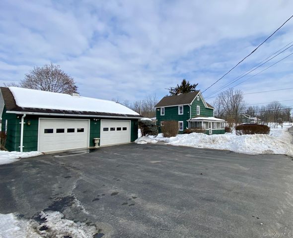 42 Amity Road, Warwick, NY 10990