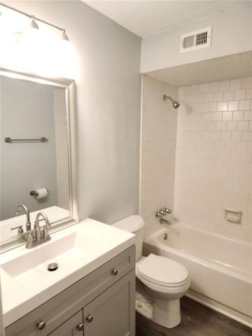 2946 Parc Lorraine, Lithonia, GA 30038