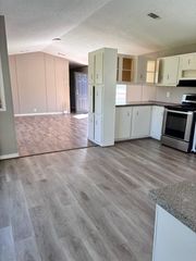 127 Country Oaks Street, Brazoria, TX 77422