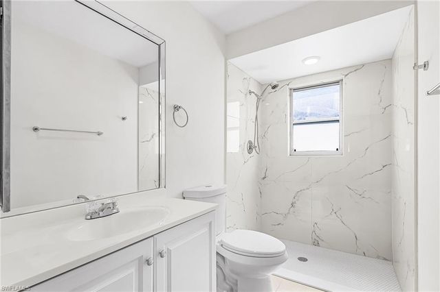 1435 SE 14th ST, Cape Coral, FL 33990