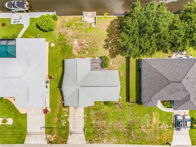 1435 SE 14th ST, Cape Coral, FL 33990