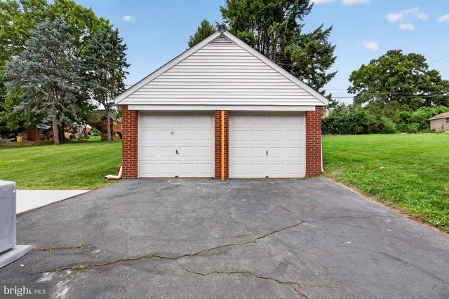 6 TERRACE PL, New Cumberland, PA 17070