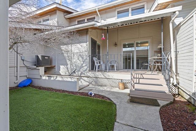 1316 E 56th Ave, Spokane, WA 99223