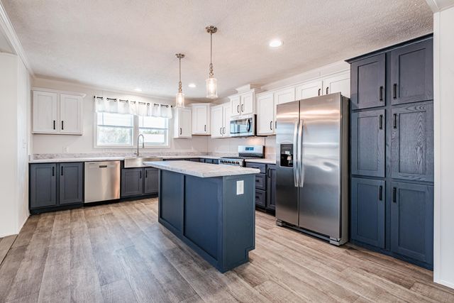 71 Diamondback Drive, Rochester, NH 03868