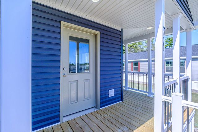 71 Diamondback Drive, Rochester, NH 03868