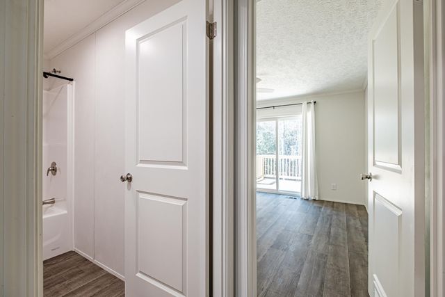 71 Diamondback Drive, Rochester, NH 03868