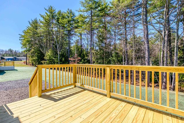 71 Diamondback Drive, Rochester, NH 03868