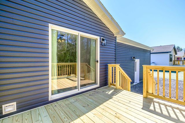 71 Diamondback Drive, Rochester, NH 03868