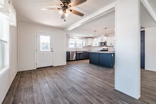 71 Diamondback Drive, Rochester, NH 03868