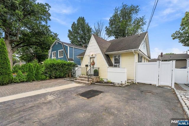 3 Seminole Avenue, Dumont, NJ 07628