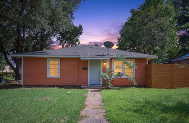 1401 Glen Oak Place, Shreveport, LA 71103