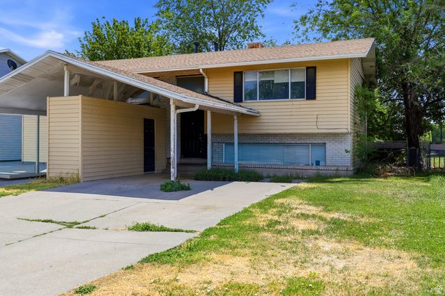1903 W HYANNIS AVE, West Valley City, UT 84119
