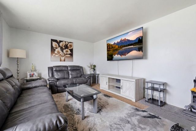 1903 W HYANNIS AVE, West Valley City, UT 84119