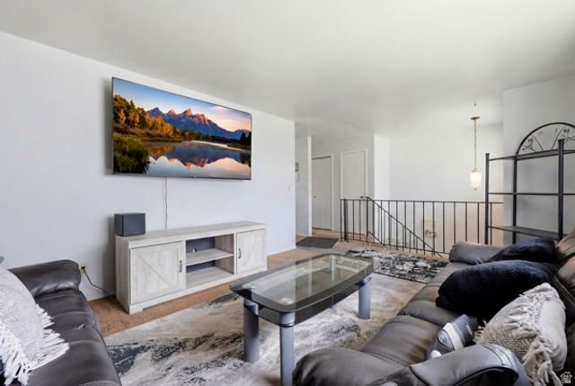 1903 W HYANNIS AVE, West Valley City, UT 84119