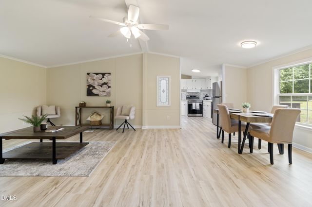 1429 Country Pond Lane, Willow Springs, NC 27592