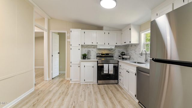 1429 Country Pond Lane, Willow Springs, NC 27592