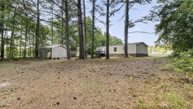 1429 Country Pond Lane, Willow Springs, NC 27592