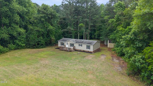 1429 Country Pond Lane, Willow Springs, NC 27592