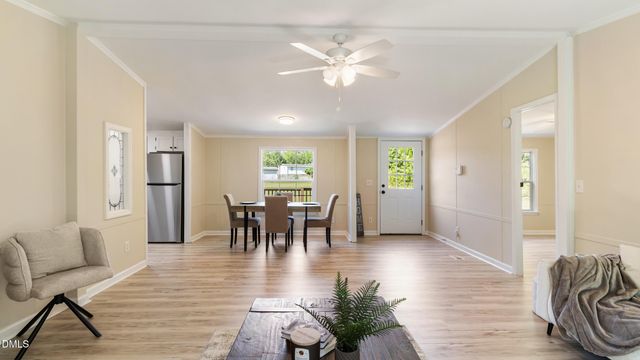 1429 Country Pond Lane, Willow Springs, NC 27592