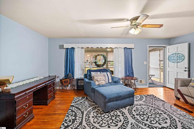 20 Hudson Street, Taylors, SC 29687