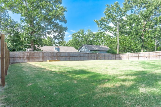 101 Cedarwood Drive, Sherwood, AR 72120