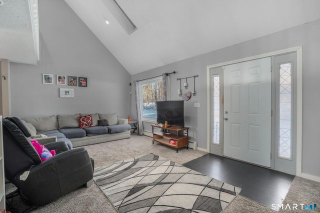 83 Kate Downing Road, Plainfield, CT 06374