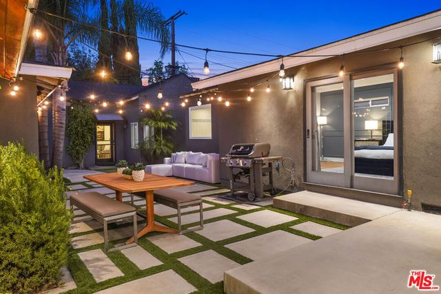 4744 Camellia Avenue, Valley Village, CA 91602