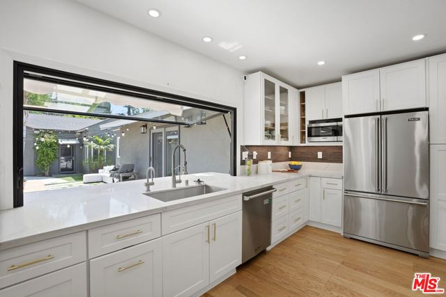 4744 Camellia Avenue, Valley Village, CA 91602