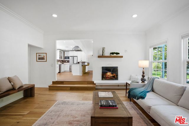 4744 Camellia Avenue, Valley Village, CA 91602