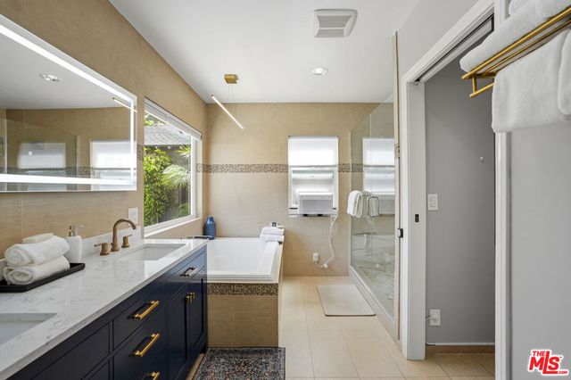 4744 Camellia Avenue, Valley Village, CA 91602