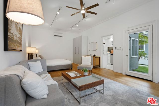 4744 Camellia Avenue, Valley Village, CA 91602
