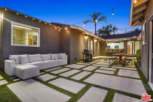 4744 Camellia Avenue, Valley Village, CA 91602