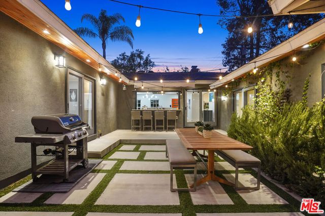 4744 Camellia Avenue, Valley Village, CA 91602