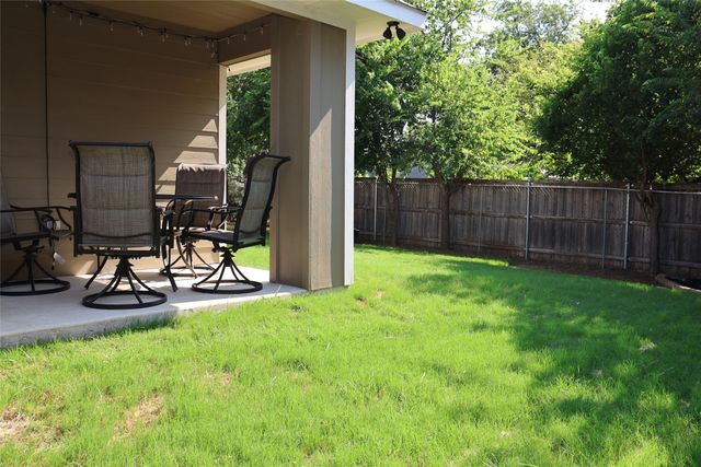 213 Clover Circle, Weatherford, TX 76086
