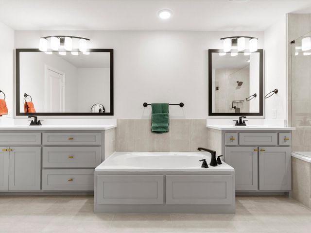 1888 Melinda Lane, Farmers Branch, TX 75234