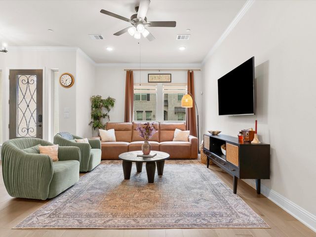 1888 Melinda Lane, Farmers Branch, TX 75234