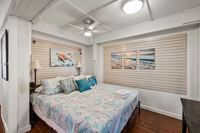 3718 Brewster Key Drive, Galveston, TX 77554